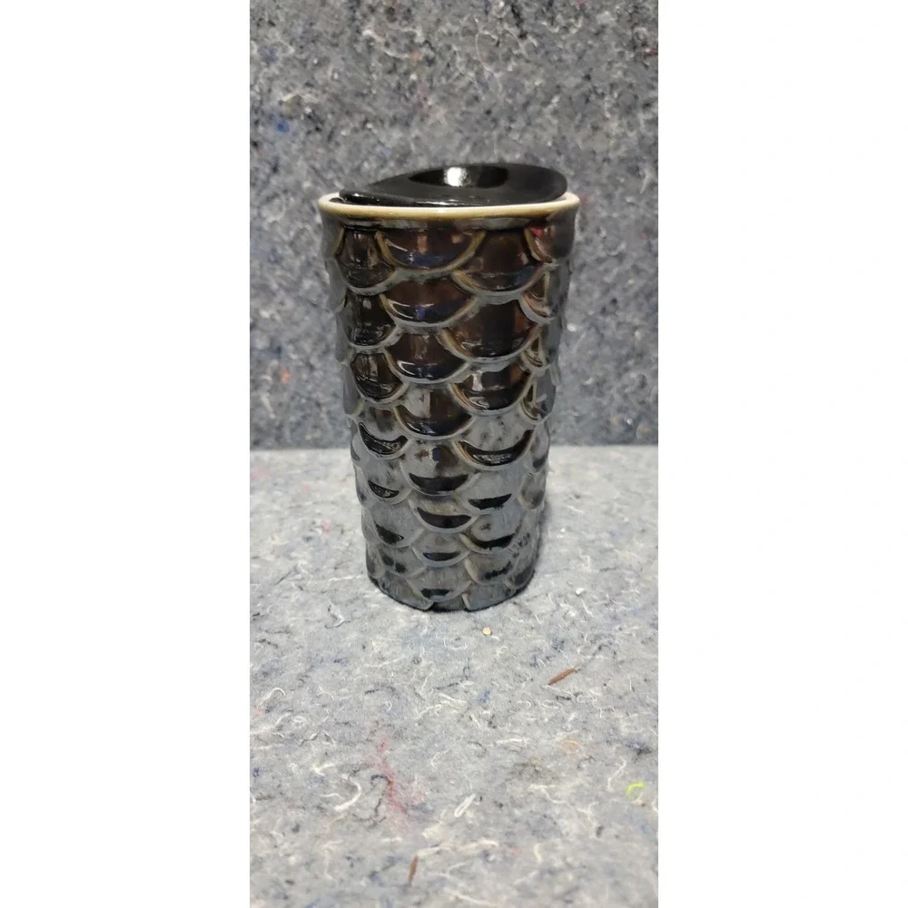 Starbucks Siren Mermaid‎ Scales Iridescent tumbler Travel Mug w/lid 10oz